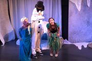 «Η Έλσα συναντά το χιονάνθρωπο Φρόντο»